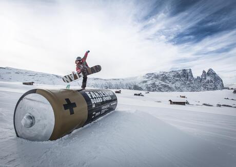 Ein Kind im Snowpark Seiser Alm